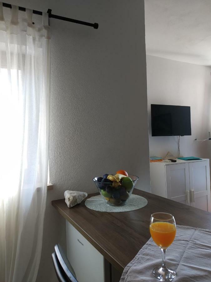 Apartments Kupine Bol Extérieur photo